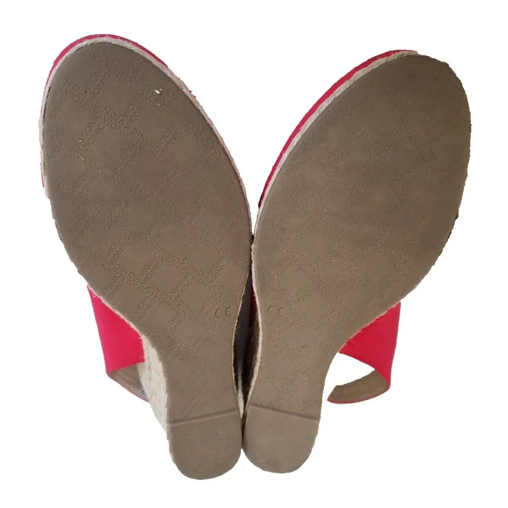 Vionic Coralina Wedge Slingback Espadrille Sandals Women's Size 9 Red Canvas
